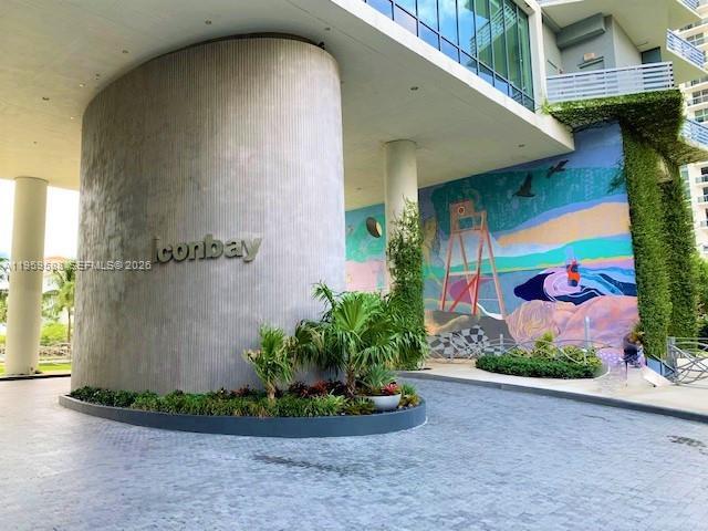 property at 460 NE 28th St