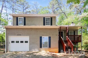 1444 Riverwood Ct in Lawrenceville, GA - Building Photo
