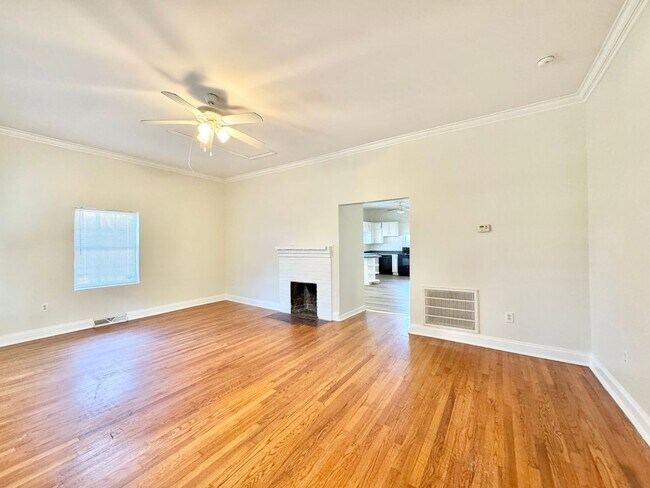 1616 North O.Henry Boulevard in Greensboro, NC - Building Photo - Building Photo