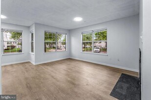 14023 Vista Dr in Laurel, MD - Building Photo
