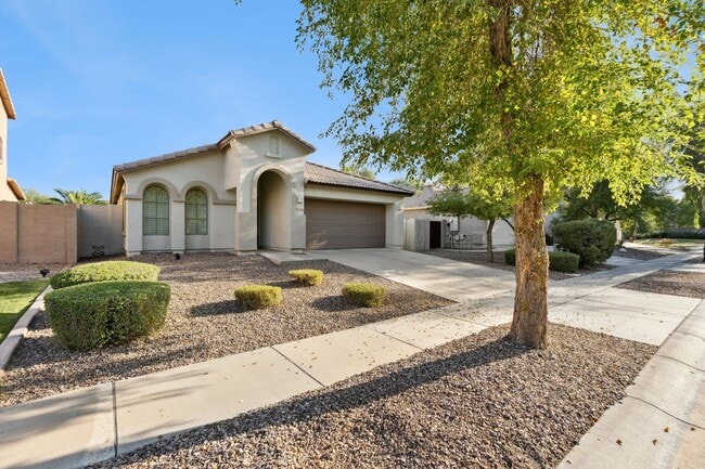 property at 3642 E Timberline Rd