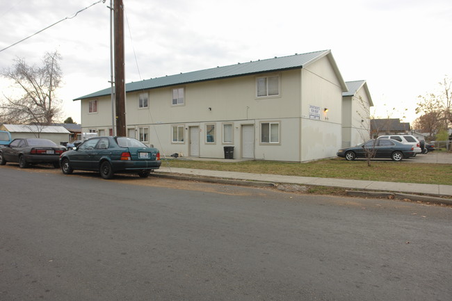 408 Cherry Ave in Yakima, WA - Building Photo - Building Photo