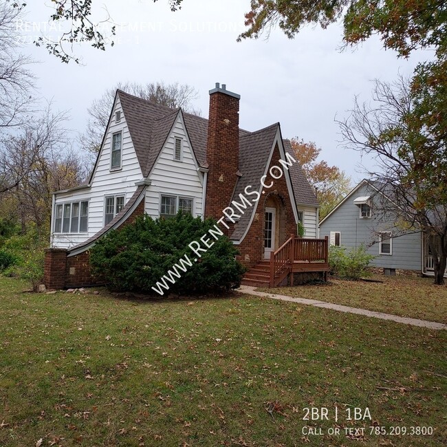 2737 SE Michigan Ave in Topeka, KS - Foto de edificio - Building Photo