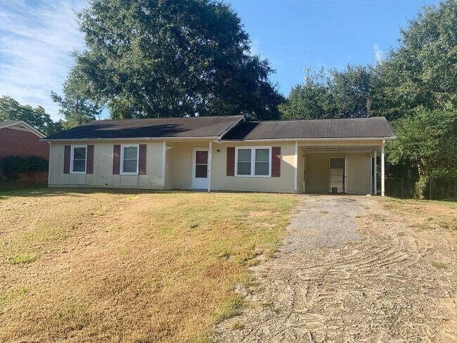 property at 201 Canterbury St