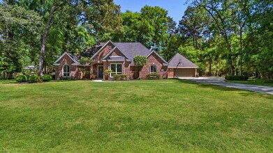 502 Garrett Dr in Magnolia, TX - Building Photo - Building Photo