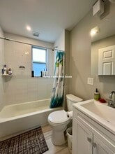 267 E Cottage St, Unit 3 in Boston, MA - Building Photo - Building Photo