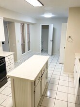 12319 Cedar Springs Ln in Oklahoma City, OK - Building Photo - Building Photo