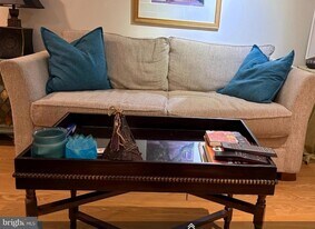 2313 N Tracy St in Alexandria, VA - Building Photo