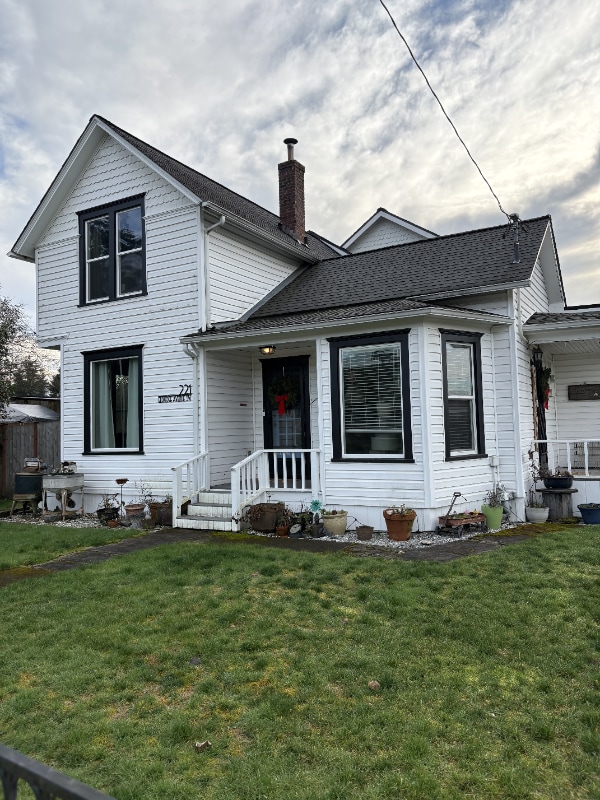 221 Eldredge Ave SW in Orting, WA - Building Photo - Building Photo