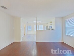 1913 Lariat Dr in Justin, TX - Building Photo - Building Photo