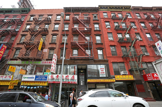 9 Eldridge St in New York, NY - Building Photo - Building Photo