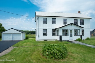 798 NY-29 in Broadalbin, NY - Building Photo - Building Photo