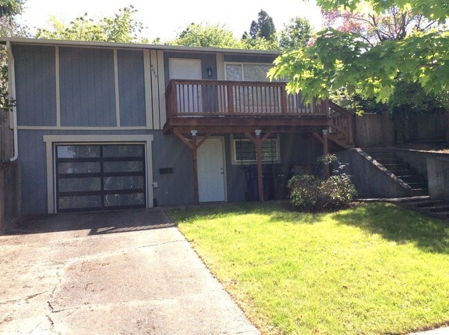 property at 4045 S Bell St