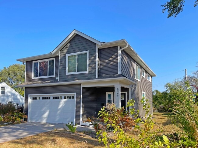 6345 Bloomington Ave S in Minneapolis, MN - Building Photo - Building Photo