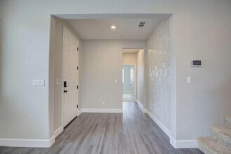 1606 Lion St in Rocklin, CA - Building Photo - Building Photo