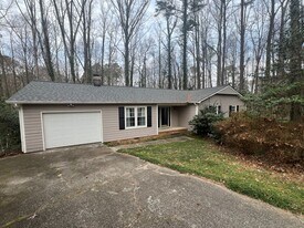 1201 Linton Ct in Cary, NC - Building Photo