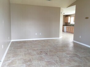 13375 Chris Dr in Gulfport, MS - Building Photo - Building Photo