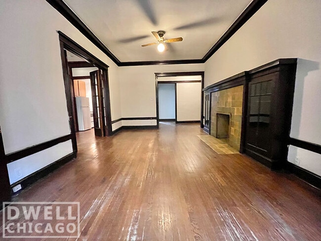 2436 N Sawyer Ave, Unit 2426-1W