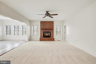 13501 Casablanca Ct in Manassas, VA - Building Photo - Building Photo