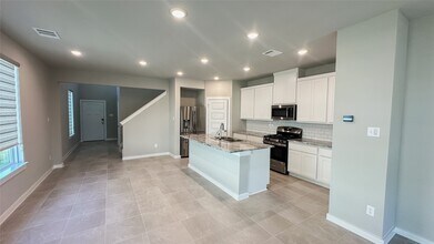 2805 Bluebonnet Ridge Dr in Conroe, TX - Building Photo - Building Photo