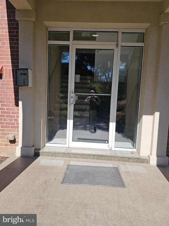 property at 2 W Maple St
