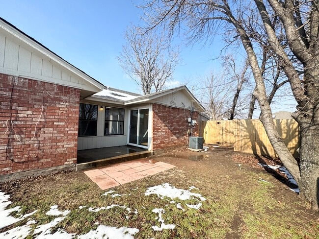 339 NW 119th St in Oklahoma City, OK - Building Photo - Building Photo