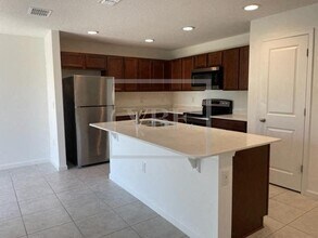1377 Lucerne Loop Rd NE in Winter Haven, FL - Building Photo - Building Photo