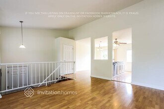 5856 S Nepal Way in Centennial, CO - Building Photo - Building Photo