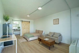 The Dels - Hazelwood in Hazelwood, MO - Foto de edificio - Building Photo