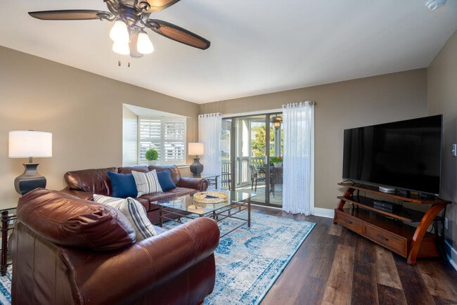331 Wendover Hill Ct
