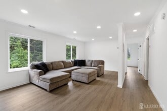 116 Alpine Ct in Stanhope, NJ - Building Photo - Building Photo