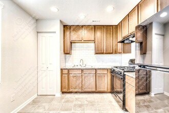 1628 Arbor Knot Dr in Kyle, TX - Building Photo - Building Photo