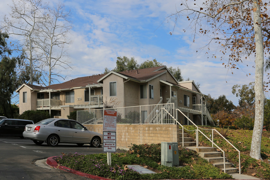 The Park in Vista, CA - Building Photo