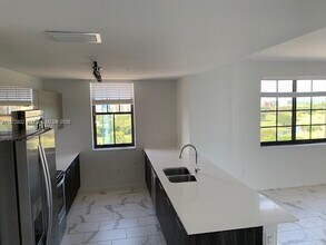 101 E Camino Real in Boca Raton, FL - Building Photo - Building Photo