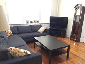 1622 Massachusetts Ave in Cambridge, MA - Building Photo - Building Photo