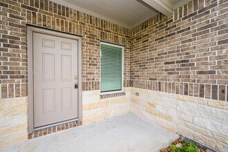 16822 Paintbrush Holw Ln in Houston, TX - Building Photo - Building Photo