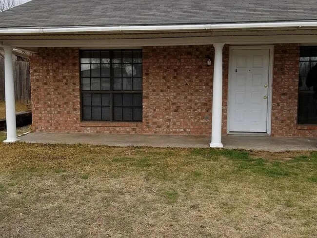 2402 Paul Revere St in Temple, TX - Building Photo - Building Photo