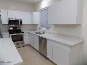 41298 W Park Hill Dr in Maricopa, AZ - Building Photo - Building Photo