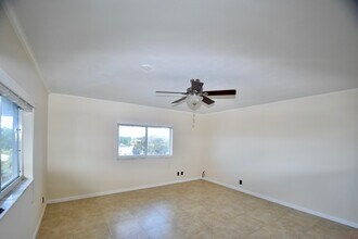 1407      NE 56th St in Fort Lauderdale, FL - Building Photo - Building Photo