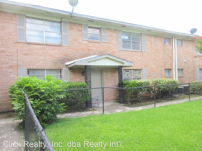 1230 Shadowdale Dr photo'