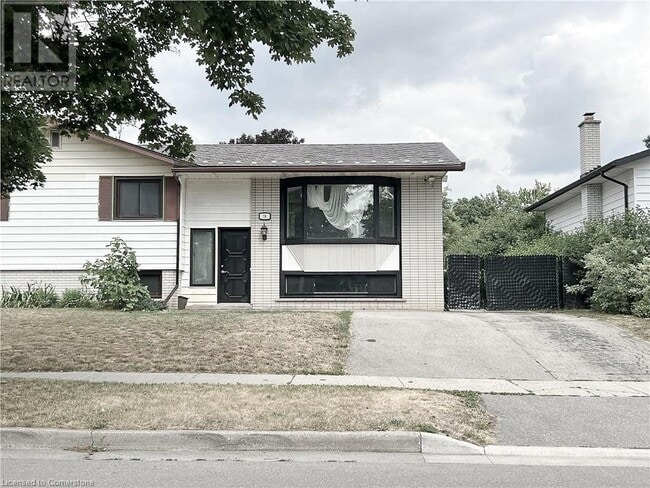 property at 76 Montcalm Dr