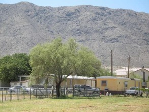 2533 W Dobbins Rd in Phoenix, AZ - Building Photo - Building Photo