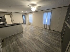 106 Bardin Dr in Mankato, MN - Building Photo - Building Photo