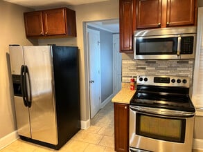 52 Aylwin Rd in Portsmouth, VA - Building Photo - Building Photo