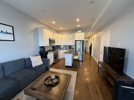 249 Lexington St in Boston, MA - Building Photo