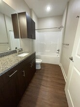 Brighton Crossing Apartments in Kansas City, MO - Foto de edificio - Building Photo