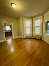 103 E Cherry St, Unit A in Palmyra, PA - Building Photo - Building Photo