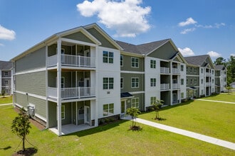 Lakeview Terrace in Ridgeland, SC - Foto de edificio - Building Photo