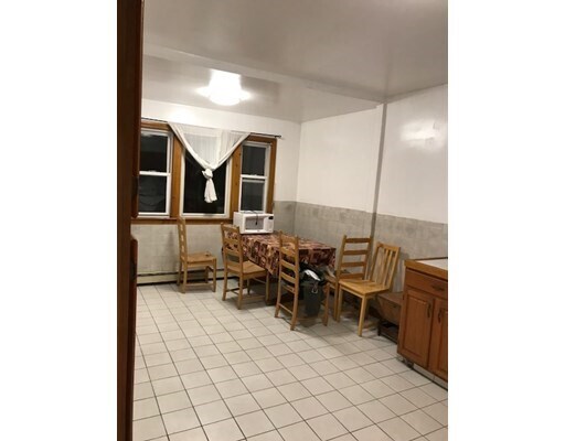 22 Marcella St-Unit -2A in Cambridge, MA - Building Photo