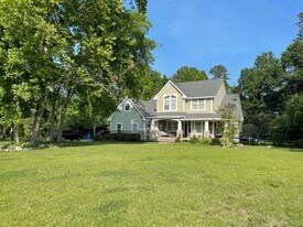 5004 Birds View Ct in Castle Hayne, NC - Building Photo
